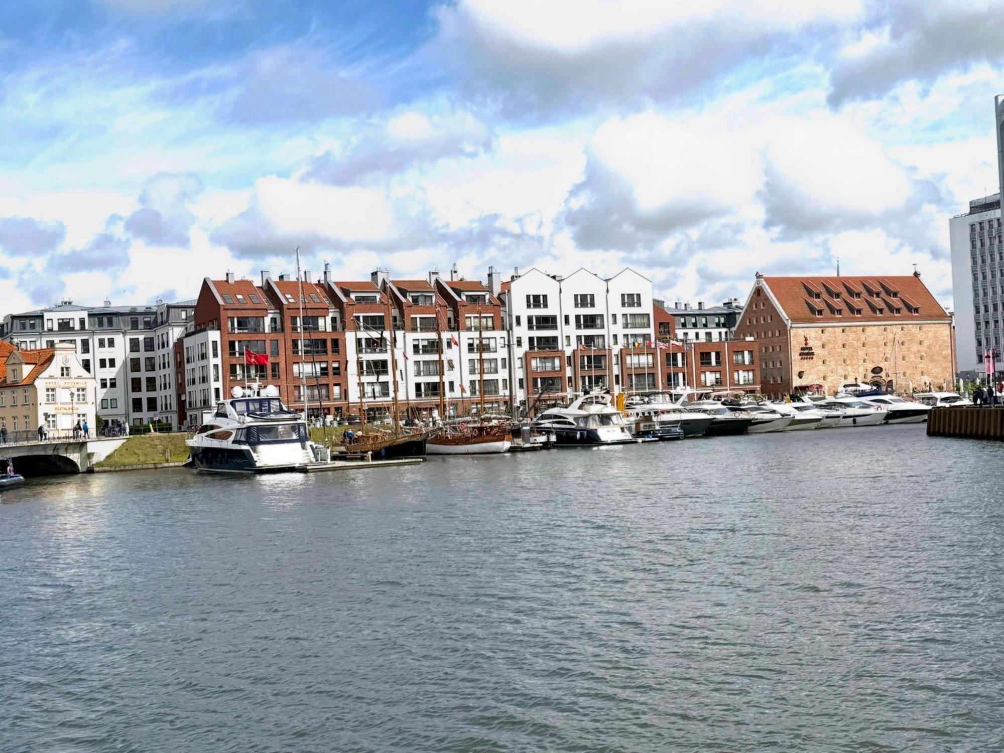 Apartament Starogdanski 20 Exteriör bild